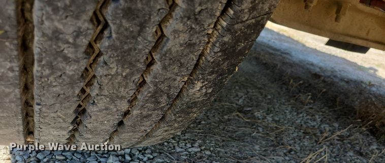 image for item DN8538 2007 Thomas  school bus