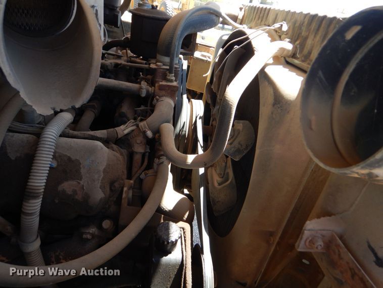 image for item DO1458 1986 Ford F800  dump truck