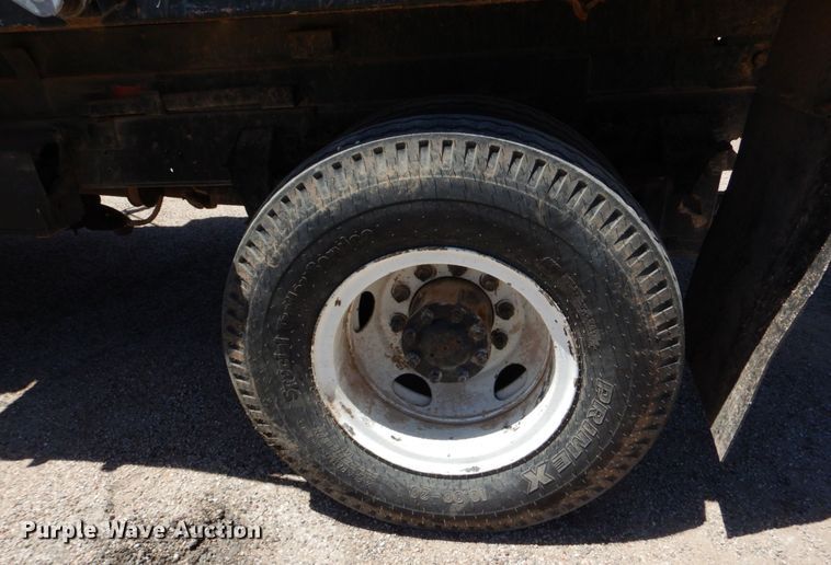 image for item DO1458 1986 Ford F800  dump truck