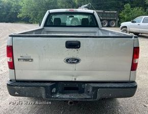 image for item DO2192 2005 Ford F150 XL  pickup truck