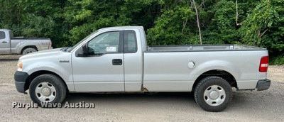 image for item DO2192 2005 Ford F150 XL  pickup truck