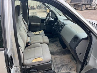 image for item DO2192 2005 Ford F150 XL  pickup truck