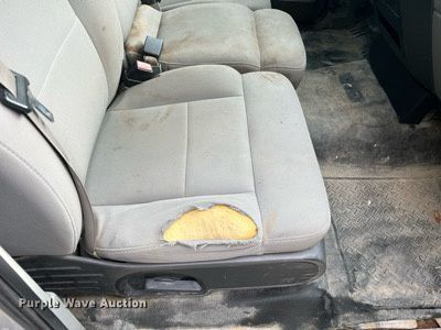 image for item DO2192 2005 Ford F150 XL  pickup truck