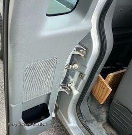 image for item DO2192 2005 Ford F150 XL  pickup truck