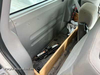 image for item DO2192 2005 Ford F150 XL  pickup truck