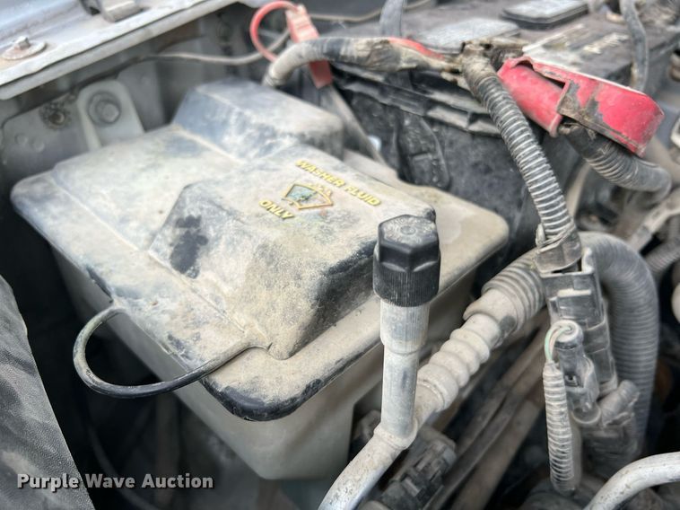 image for item DO2192 2005 Ford F150 XL  pickup truck