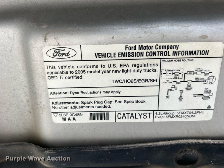 image for item DO2192 2005 Ford F150 XL  pickup truck