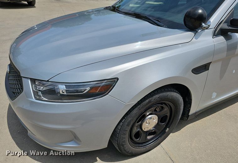 image for item DO2809 2015 Ford Taurus Police Interceptor