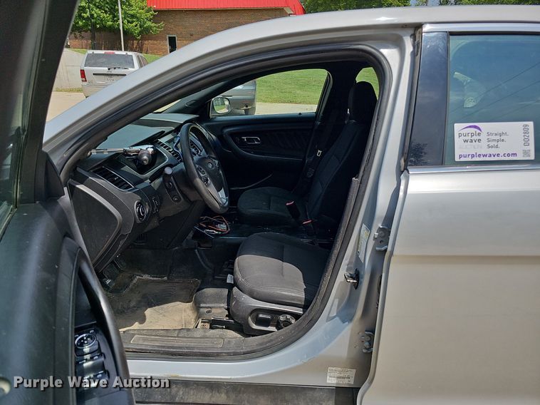 image for item DO2809 2015 Ford Taurus Police Interceptor