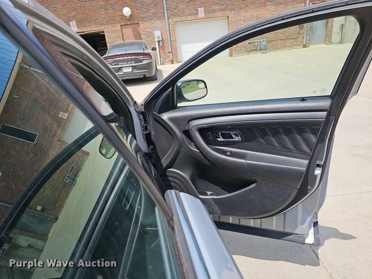 image for item DO2809 2015 Ford Taurus Police Interceptor