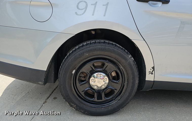 image for item DO2809 2015 Ford Taurus Police Interceptor