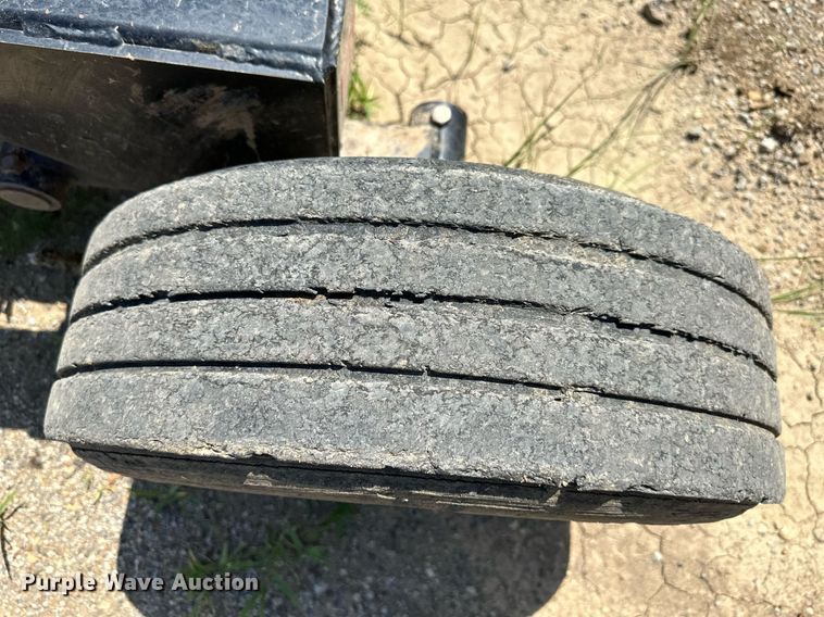 image for item DO5136 Land Pride RC6610  rotary mower