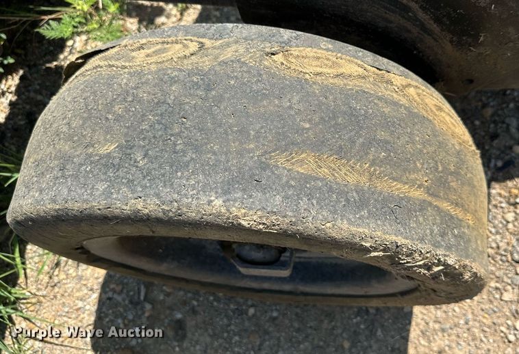 image for item DO5136 Land Pride RC6610  rotary mower