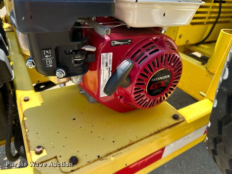 image for item DO5137 2011 Falcon  bituminous mix trailer