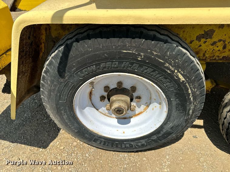 image for item DO5137 2011 Falcon  bituminous mix trailer