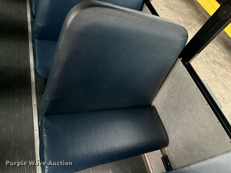 image for item DO5138 2009 Thomas  school bus