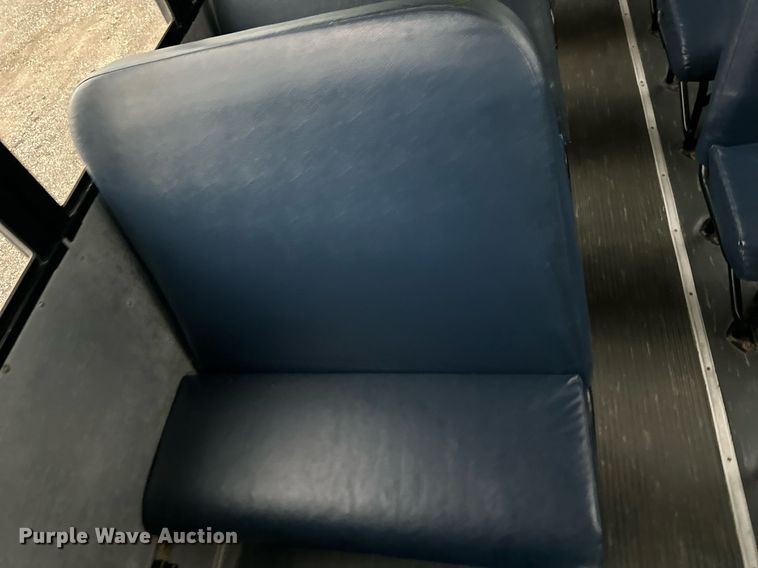 image for item DO5138 2009 Thomas  school bus