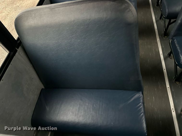 image for item DO5138 2009 Thomas  school bus