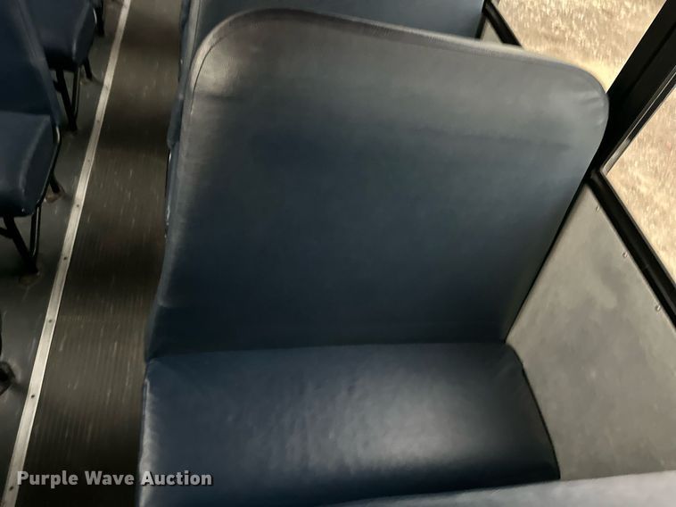 image for item DO5138 2009 Thomas  school bus