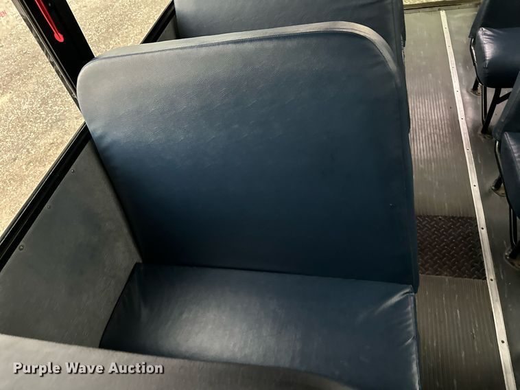 image for item DO5138 2009 Thomas  school bus