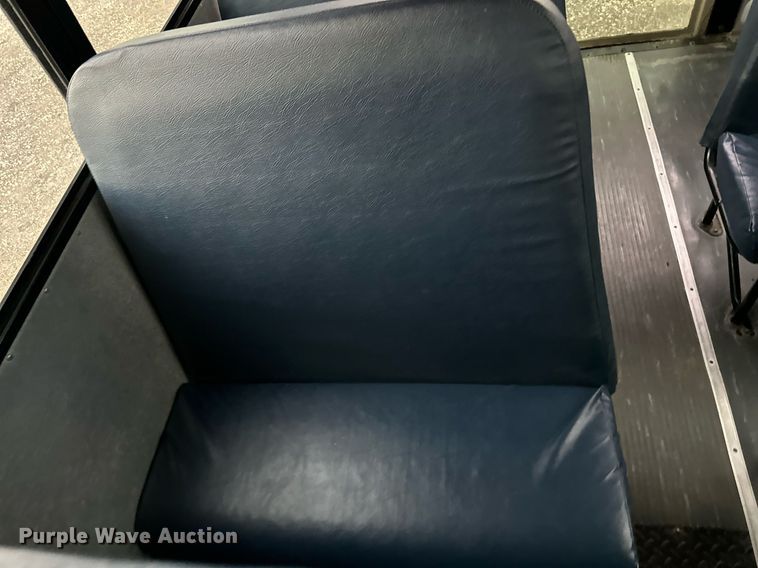 image for item DO5138 2009 Thomas  school bus