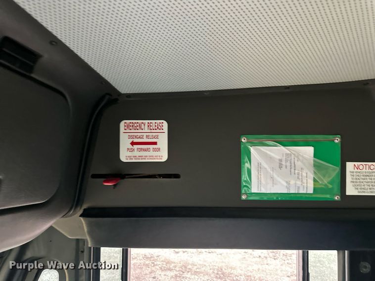 image for item DO5138 2009 Thomas  school bus