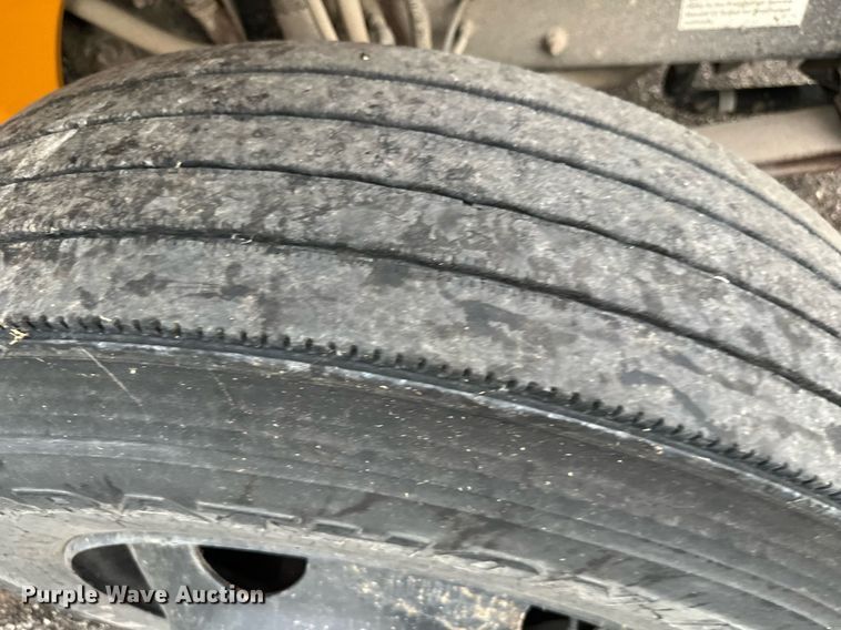 image for item DO5138 2009 Thomas  school bus