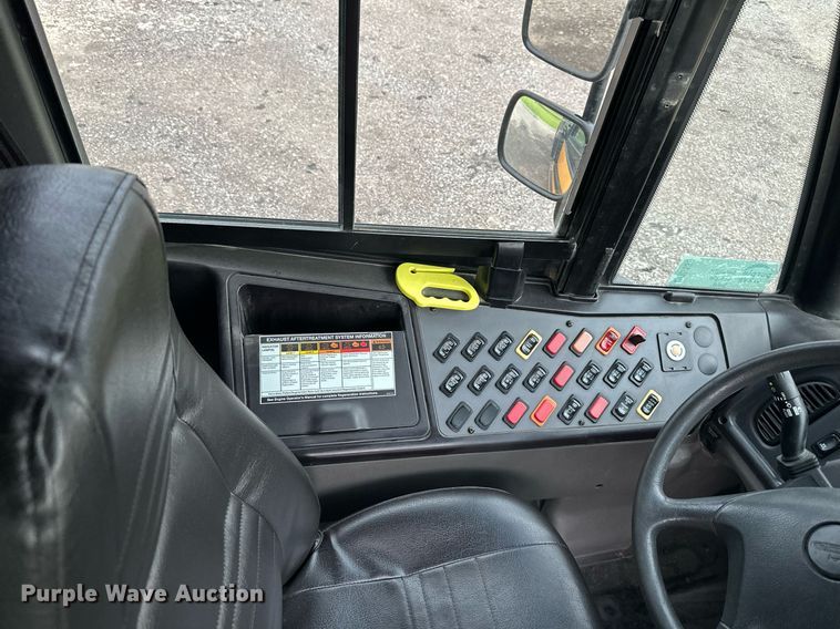 image for item DO5139 2009 Thomas  school bus