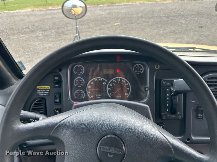 image for item DO5139 2009 Thomas  school bus