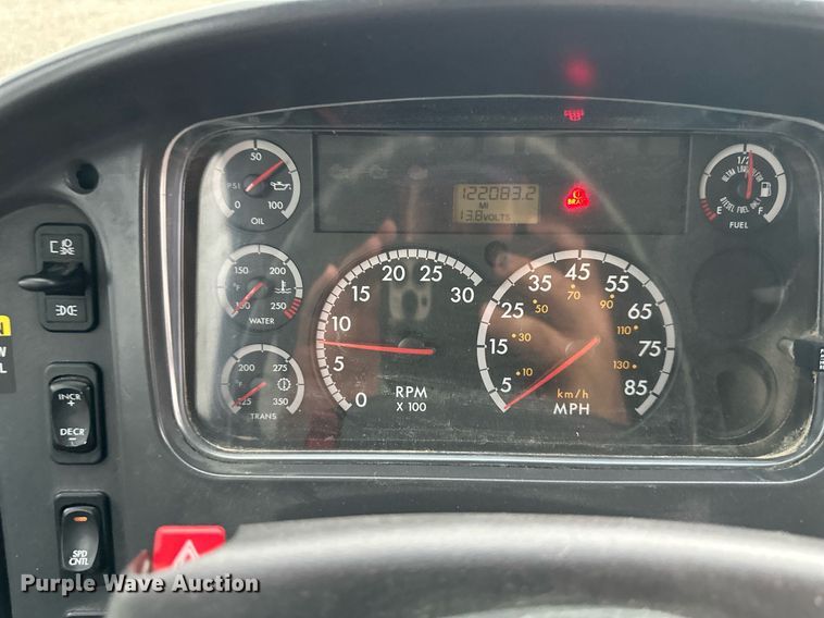 image for item DO5139 2009 Thomas  school bus