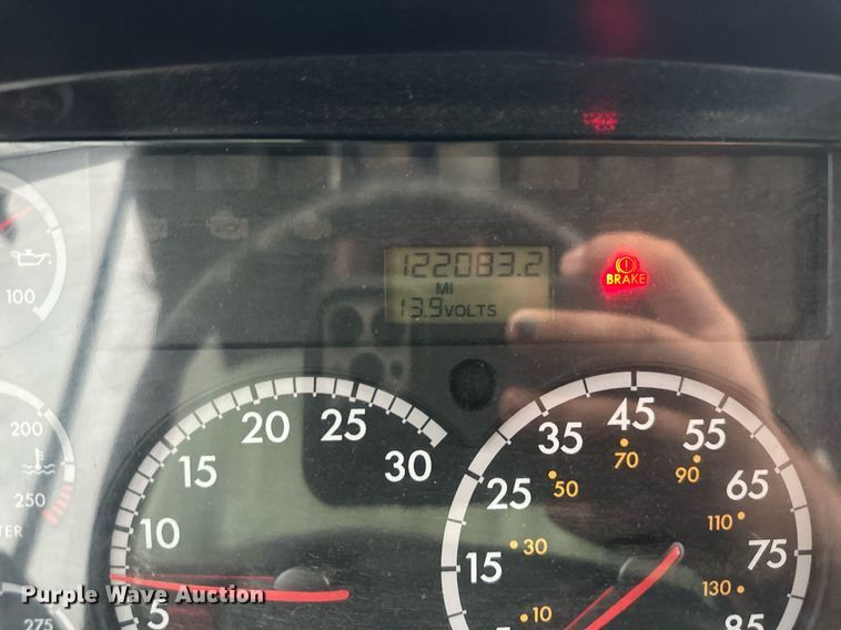 image for item DO5139 2009 Thomas  school bus