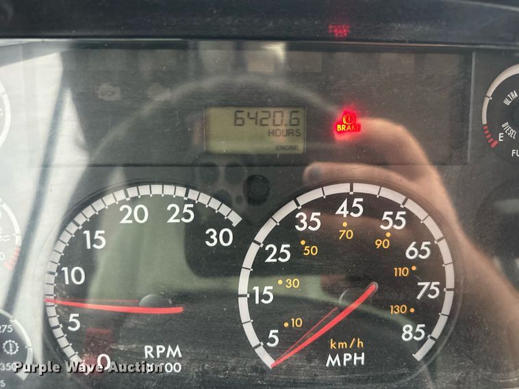 image for item DO5139 2009 Thomas  school bus