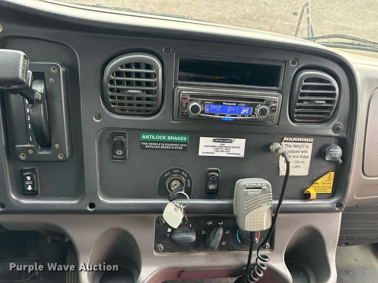 image for item DO5139 2009 Thomas  school bus