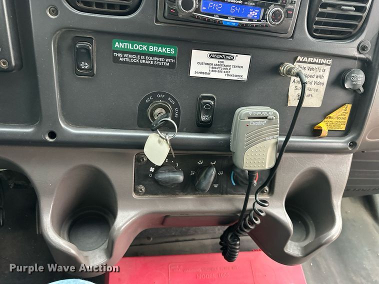 image for item DO5139 2009 Thomas  school bus