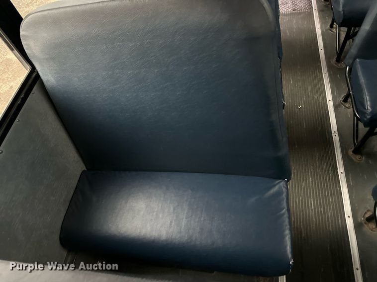 image for item DO5139 2009 Thomas  school bus