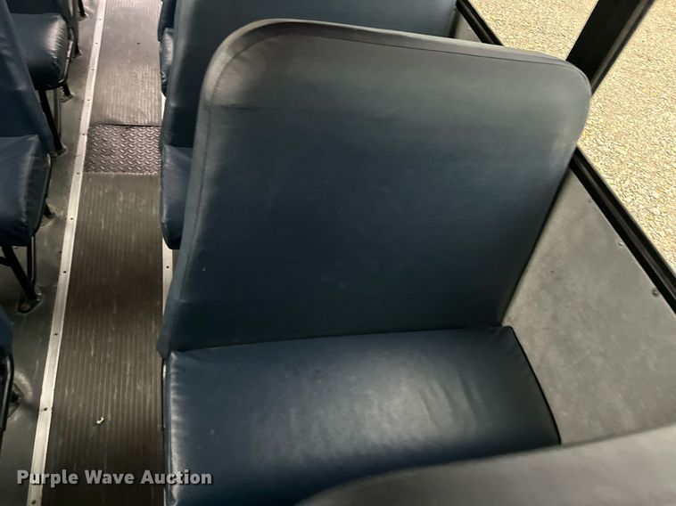 image for item DO5139 2009 Thomas  school bus