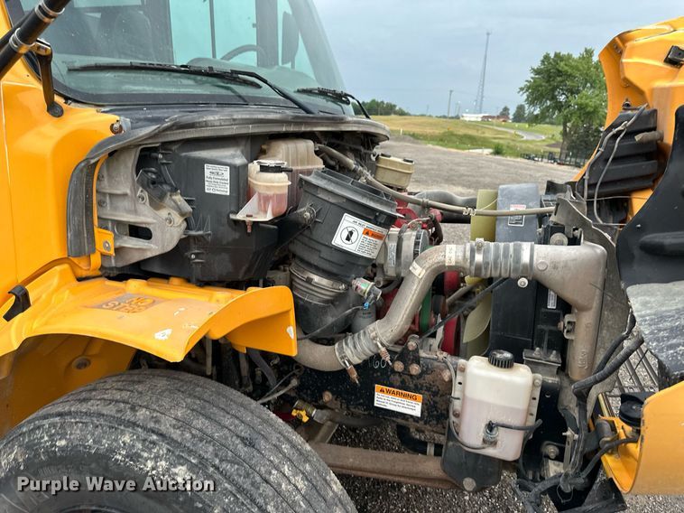 image for item DO5139 2009 Thomas  school bus