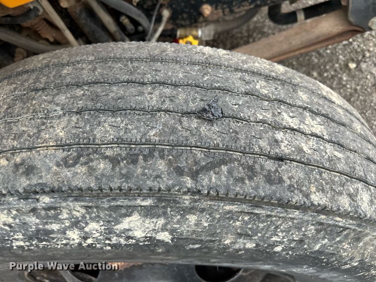 image for item DO5139 2009 Thomas  school bus