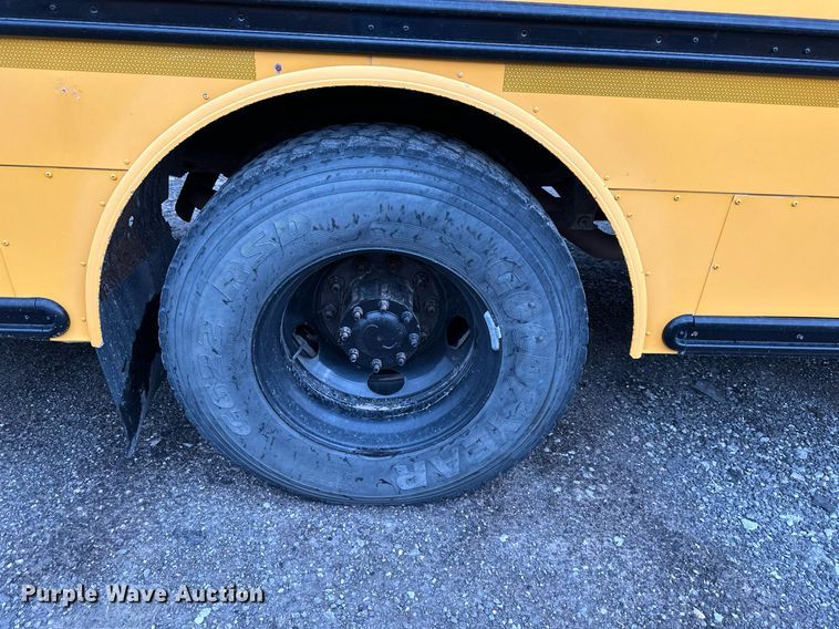 image for item DO5139 2009 Thomas  school bus