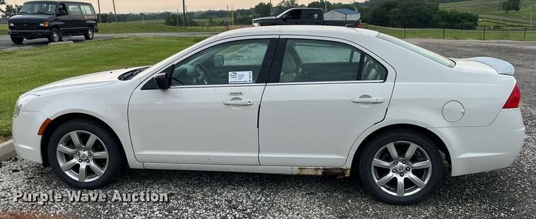 image for item DO5140 2010 Mercury Milan