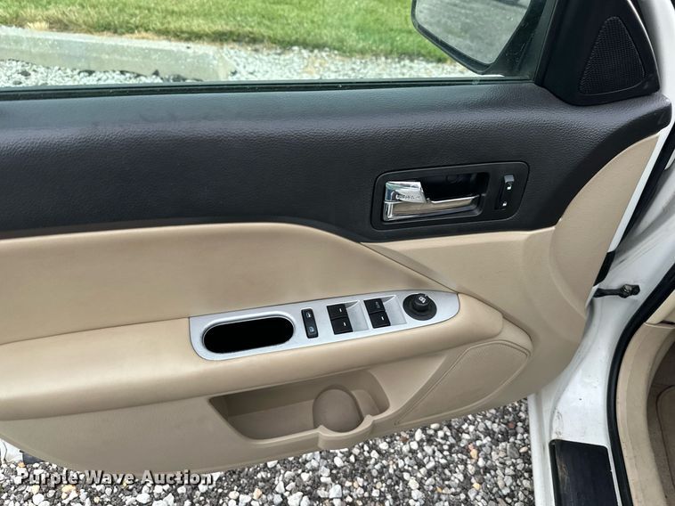 image for item DO5140 2010 Mercury Milan