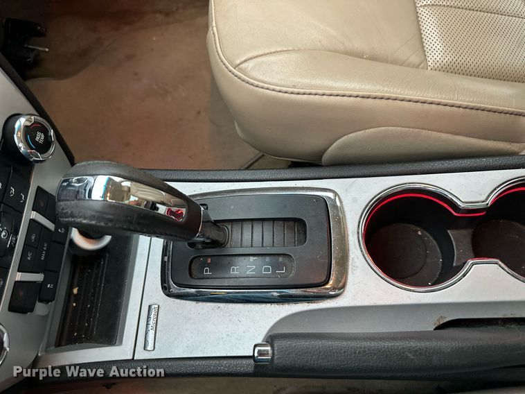 image for item DO5140 2010 Mercury Milan