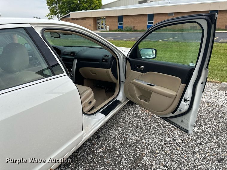 image for item DO5140 2010 Mercury Milan