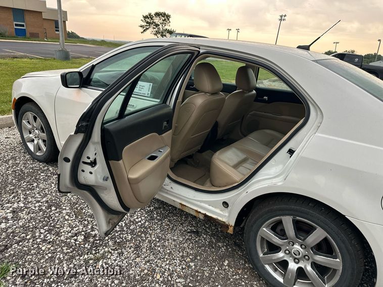 image for item DO5140 2010 Mercury Milan