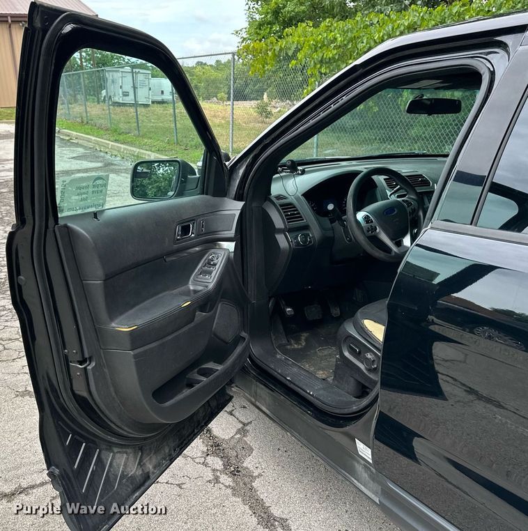 image for item DO5154 2015  Ford Explorer Police Interceptor  SUV