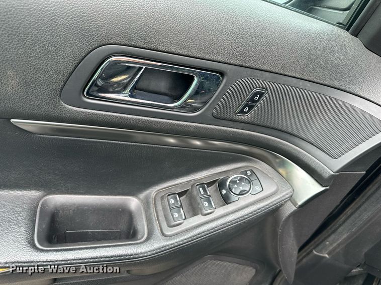 image for item DO5154 2015  Ford Explorer Police Interceptor  SUV