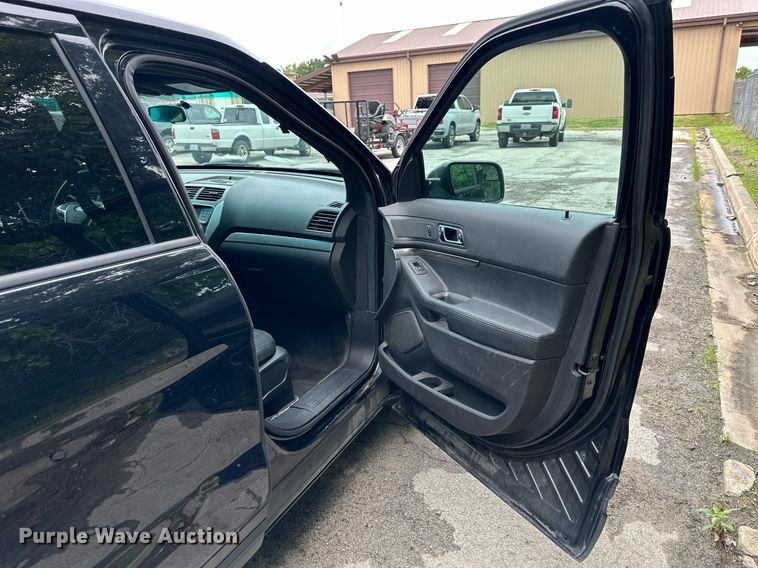 image for item DO5154 2015  Ford Explorer Police Interceptor  SUV