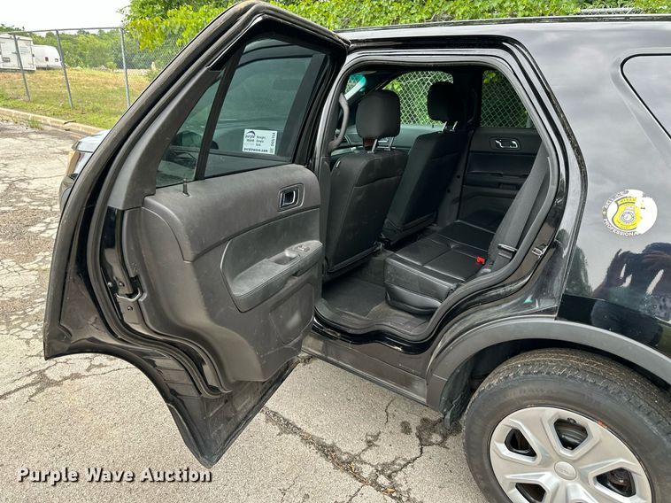 image for item DO5154 2015  Ford Explorer Police Interceptor  SUV