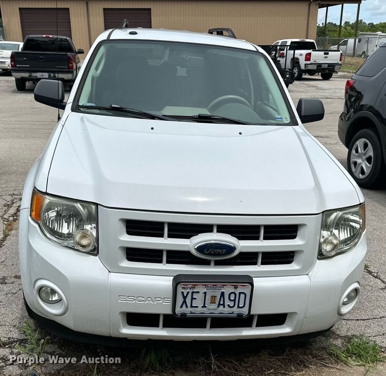 image for item DO5155 2009  Ford Escape Hybrid  SUV