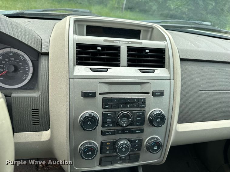 image for item DO5155 2009  Ford Escape Hybrid  SUV